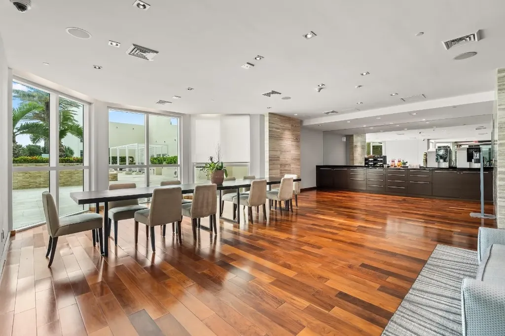 101 S Fort Lauderdale Beach Boulevard Fort Lauderdale FL 33316