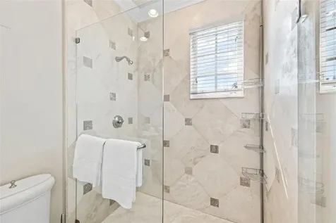 7 Pelican Drive Fort Lauderdale FL 33301