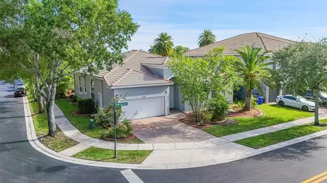 16714 SW 10th Street Pembroke Pines FL 33027