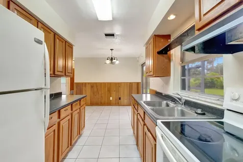 7202 Penny Lane Fort Pierce FL 34951