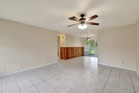7202 Penny Lane Fort Pierce FL 34951