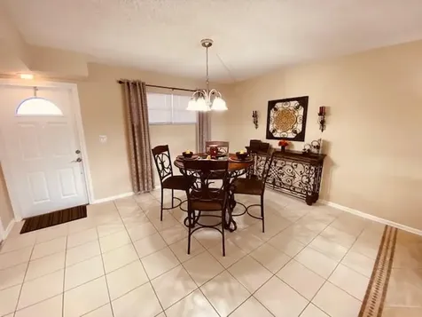 9420 S Hollybrook Lake Drive Pembroke Pines FL 33025