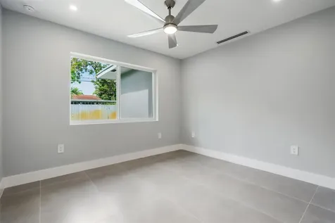 324 NE 28th Street Wilton Manors FL 33334
