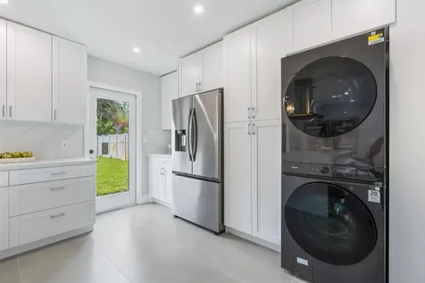 324 NE 28th Street Wilton Manors FL 33334