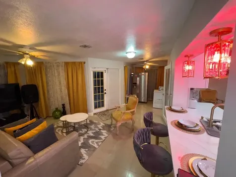 6704 Inwood North Lauderdale FL 33068