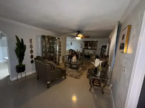 6704 Inwood North Lauderdale FL 33068
