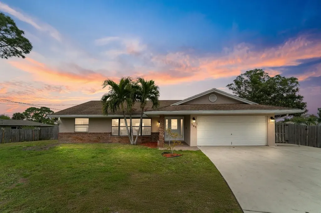 365 SW Eyerly Avenue Port St Lucie FL 34983