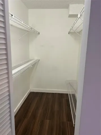 7035 NW 186th Street Hialeah FL 33015