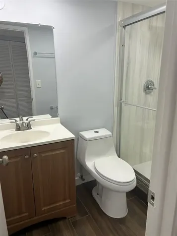 7035 NW 186th Street Hialeah FL 33015