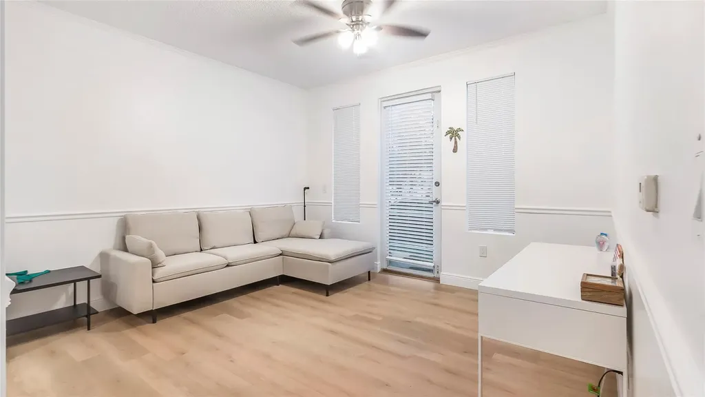 533 NE 3rd Avenue Fort Lauderdale FL 33301