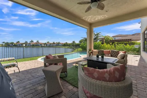 11330 SW 12th Street Pembroke Pines FL 33025