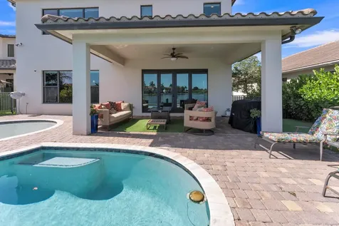 11330 SW 12th Street Pembroke Pines FL 33025