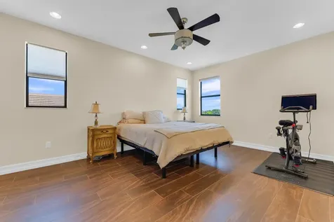11330 SW 12th Street Pembroke Pines FL 33025