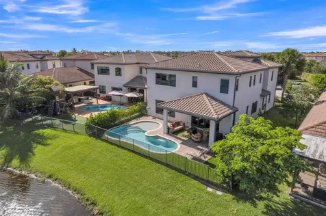 11330 SW 12th Street Pembroke Pines FL 33025