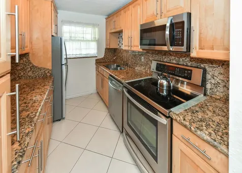 1382 High Point Way Delray Beach FL 33445