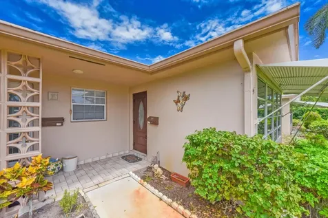 1382 High Point Way Delray Beach FL 33445