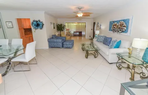 1382 High Point Way Delray Beach FL 33445