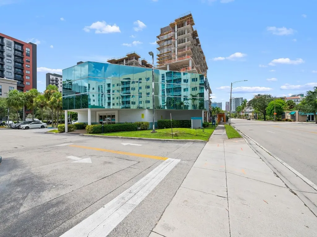 634 NE 3rd Avenue Fort Lauderdale FL 33304
