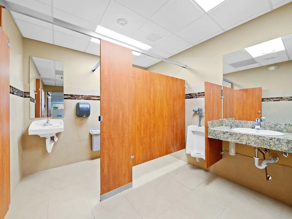 634 NE 3rd Avenue Fort Lauderdale FL 33304
