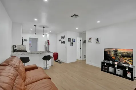 209 NE 9th Street Pompano Beach FL 33060