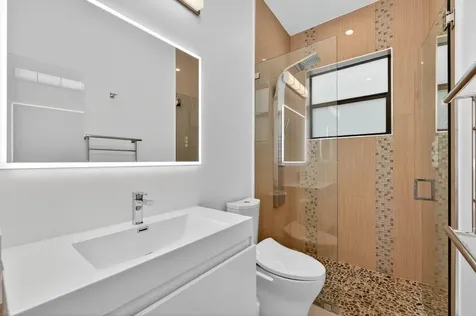 2460 NE 36th Street Fort Lauderdale FL 33308
