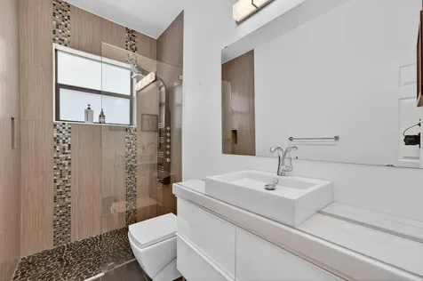 2460 NE 36th Street Fort Lauderdale FL 33308