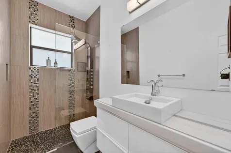 2460 NE 36th Street Fort Lauderdale FL 33308