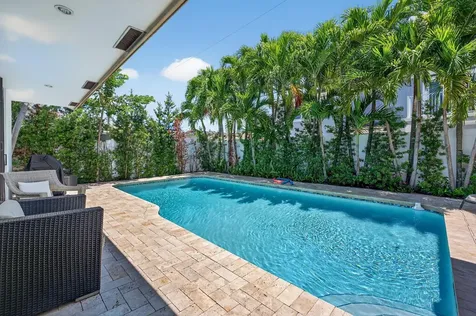 2460 NE 36th Street Fort Lauderdale FL 33308