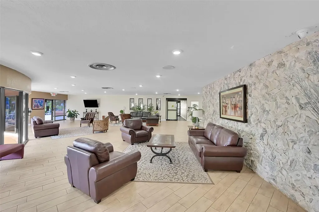 9761 Sunrise Lakes Boulevard Sunrise FL 33322