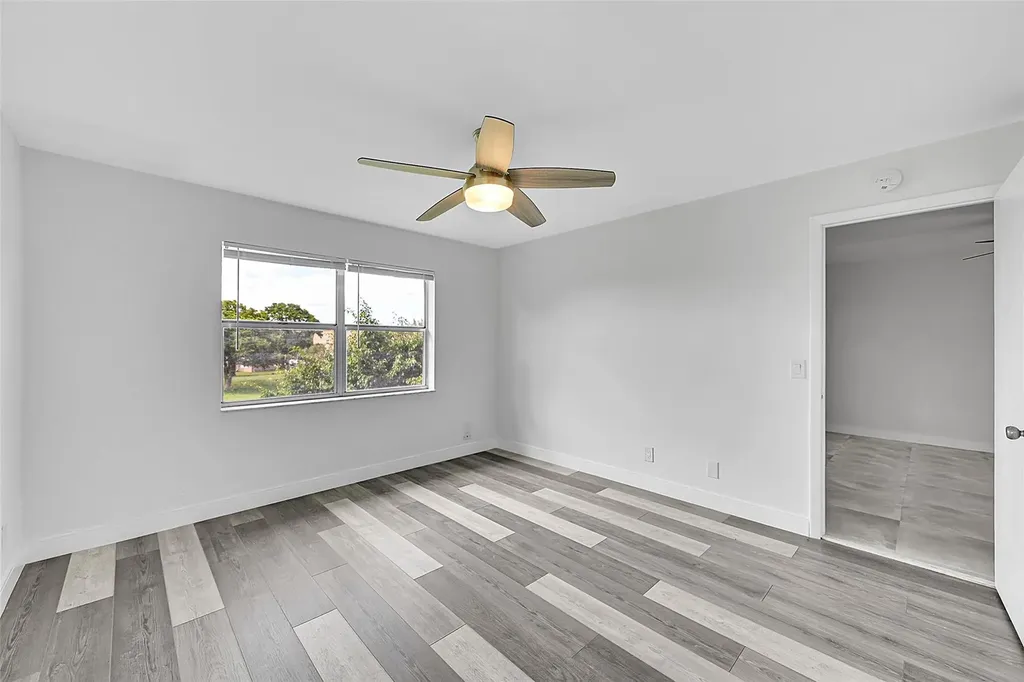 9761 Sunrise Lakes Boulevard Sunrise FL 33322
