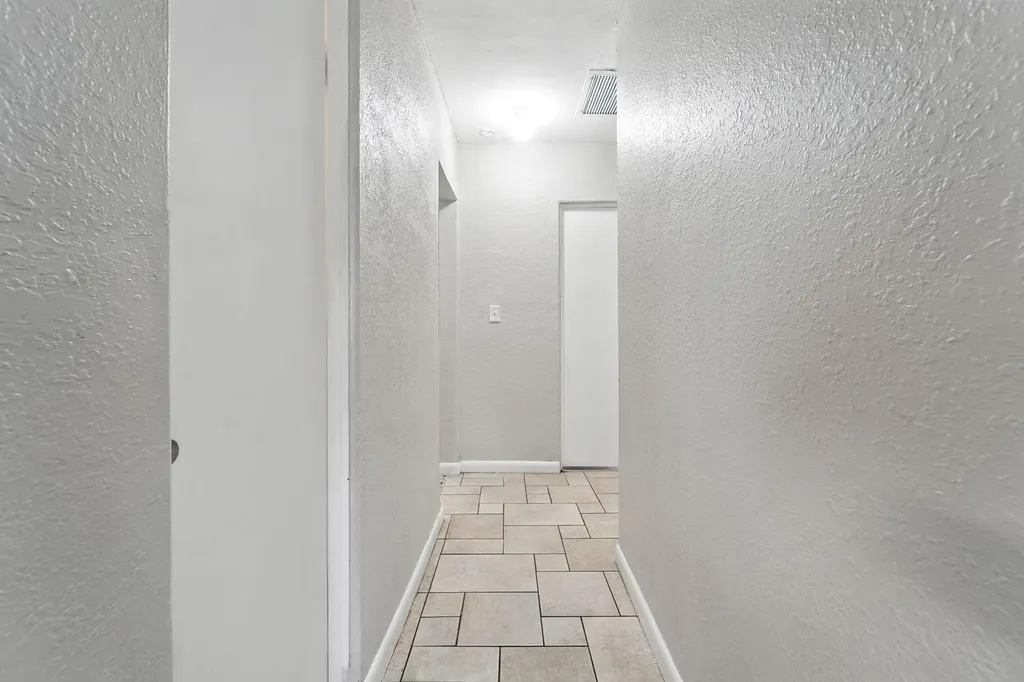620 NE 57th Street Fort Lauderdale FL 33334