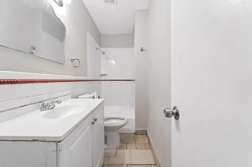620 NE 57th Street Fort Lauderdale FL 33334
