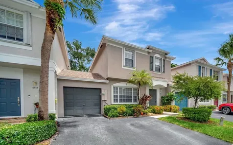 6010 N Golden Beauty Lane Tamarac FL 33321