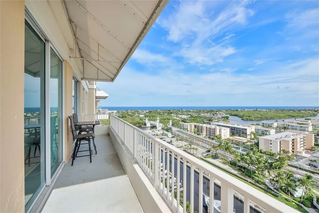 625 Casa Loma Boulevard Boynton Beach FL 33435