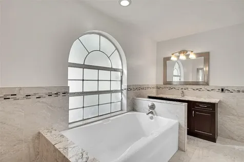 5743 NW 100th Way Coral Springs FL 33076