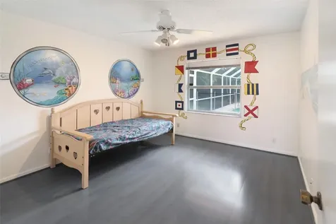 5743 NW 100th Way Coral Springs FL 33076