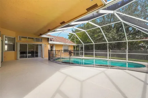 5743 NW 100th Way Coral Springs FL 33076