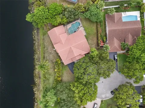 5743 NW 100th Way Coral Springs FL 33076