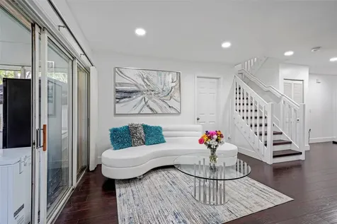 757 NW 208th Drive Pembroke Pines FL 33029