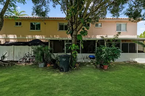757 NW 208th Drive Pembroke Pines FL 33029