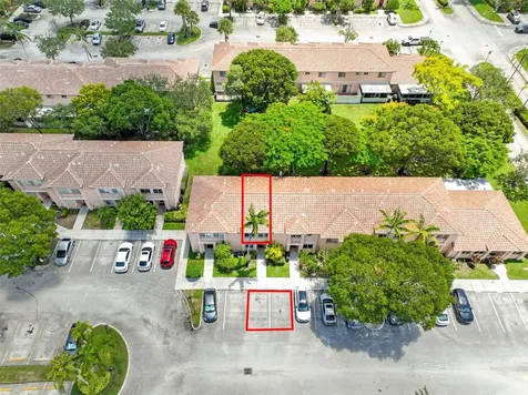 757 NW 208th Drive Pembroke Pines FL 33029
