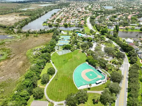 757 NW 208th Drive Pembroke Pines FL 33029