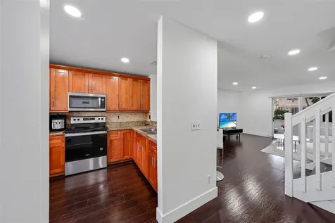 757 NW 208th Drive Pembroke Pines FL 33029