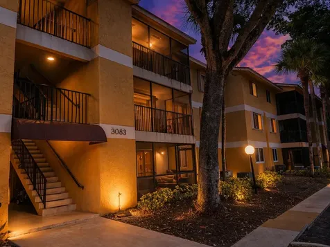 3083 N Oakland Forest Drive Oakland Park FL 33309