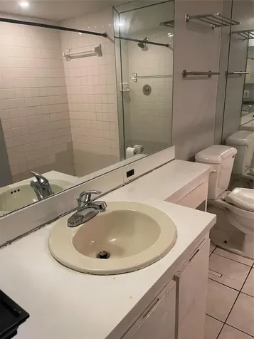 3083 N Oakland Forest Drive Oakland Park FL 33309
