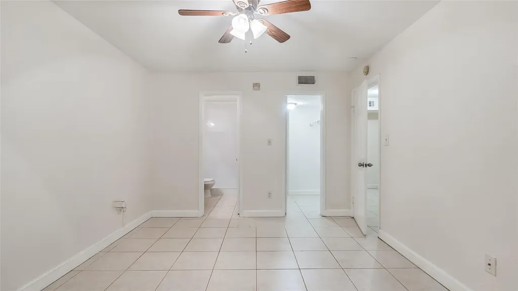 875 Riverside Drive Coral Springs FL 33071