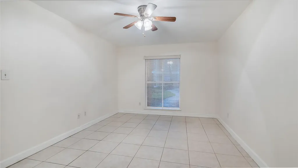 875 Riverside Drive Coral Springs FL 33071