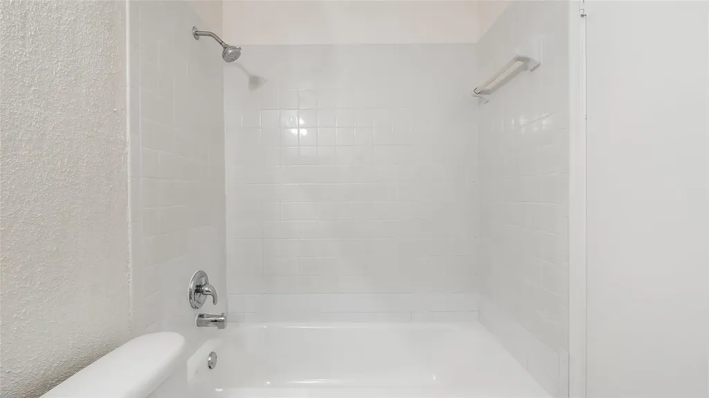 875 Riverside Drive Coral Springs FL 33071