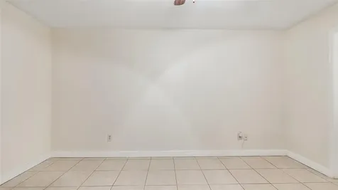 875 Riverside Drive Coral Springs FL 33071