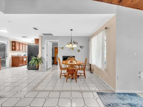 4201 NW 73rd Avenue Lauderhill FL 33319